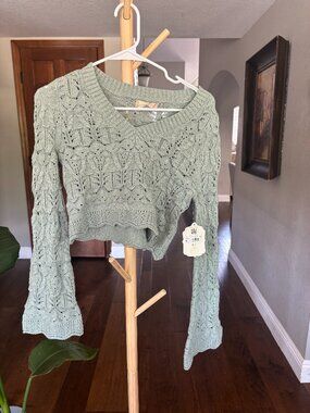 Altar'd State Iceberg Green Crochet Bell Sleeve Crop Sweater NWT XS